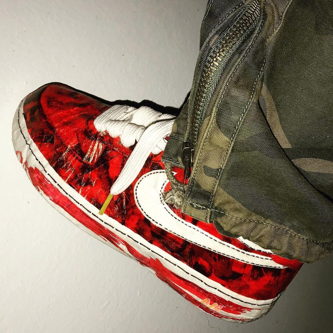 para noise friends and family