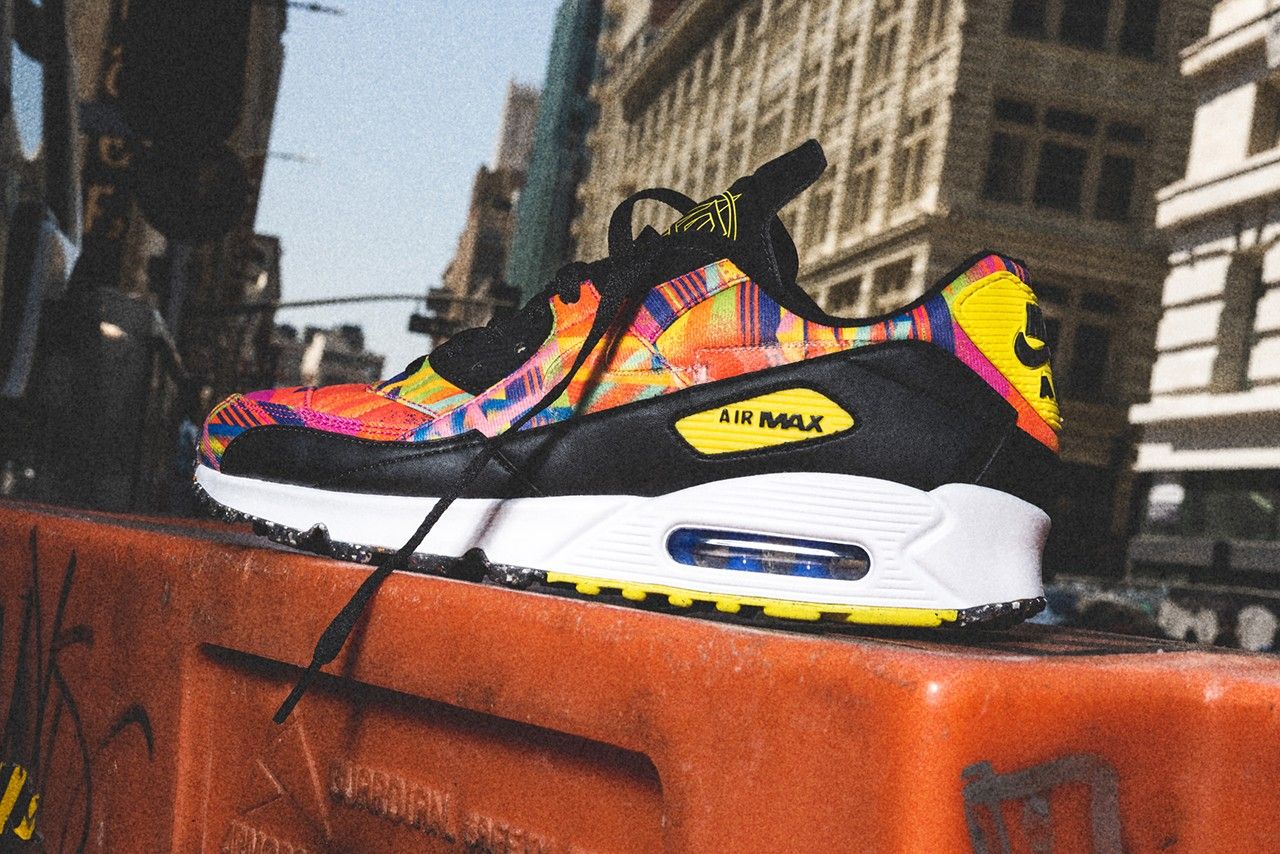 nike-ky-niem-thang-di-san-latinx-voi-phien-ban-air-max-90-