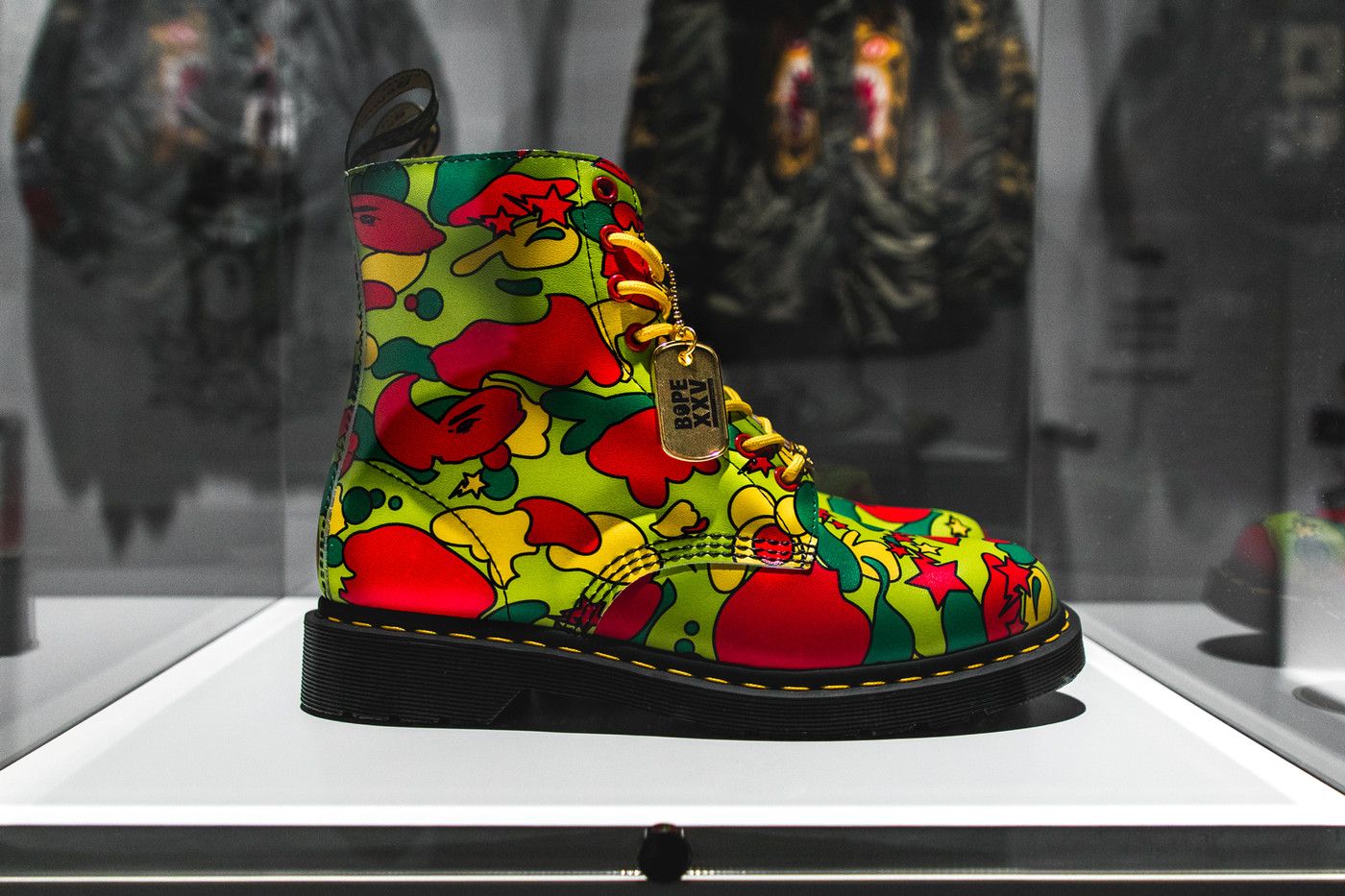 Dr-martens-cach-phong-cach-va-thiet-ke-da-tao-nen-lich-su