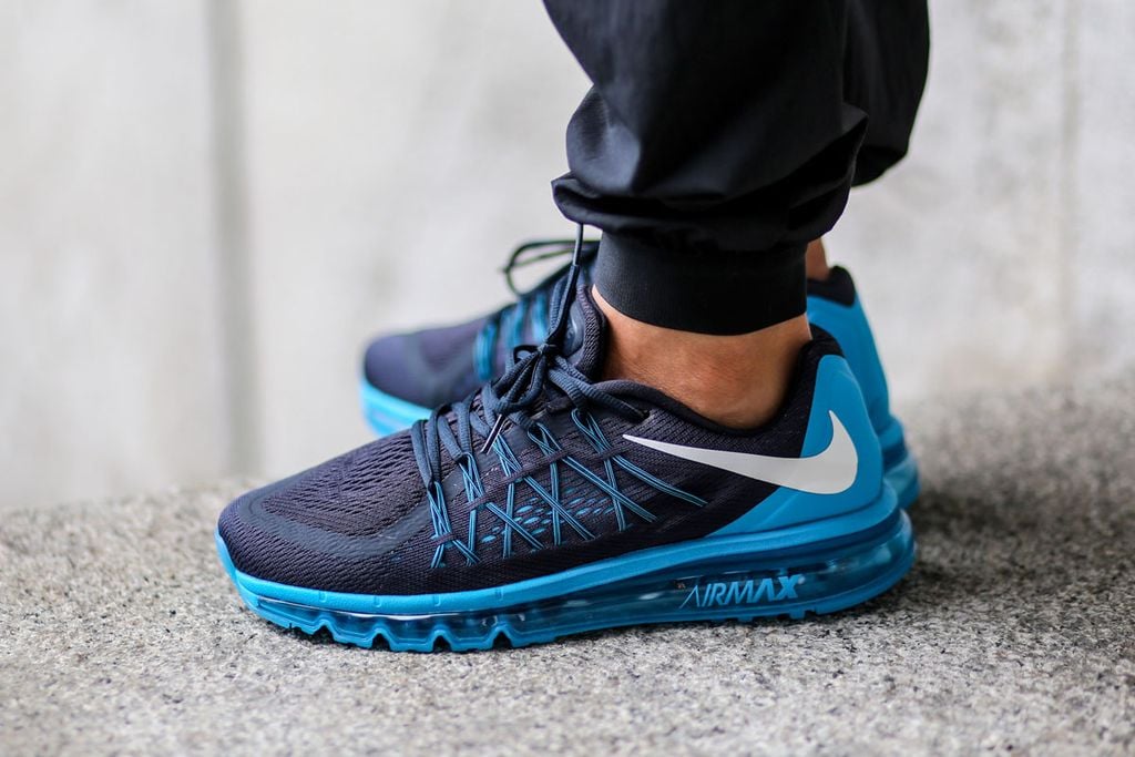 nhung-dieu-ban-can-biet-truoc-khi-so-huu-mot-doi-nike-air-max-2015