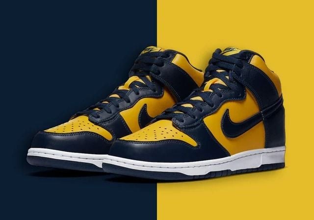 nike dunk high michigan mens