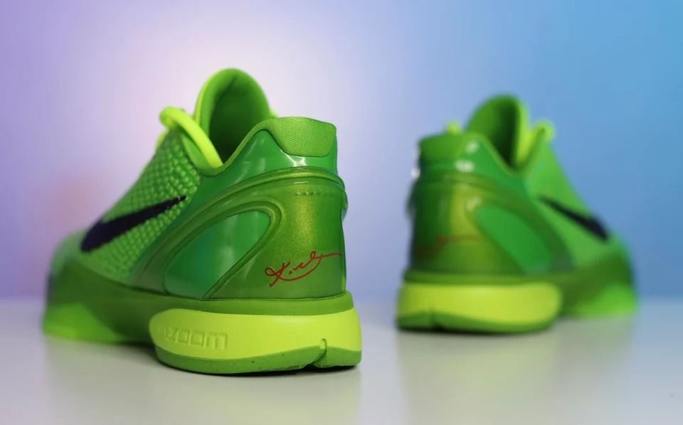 kobe 5 grinch