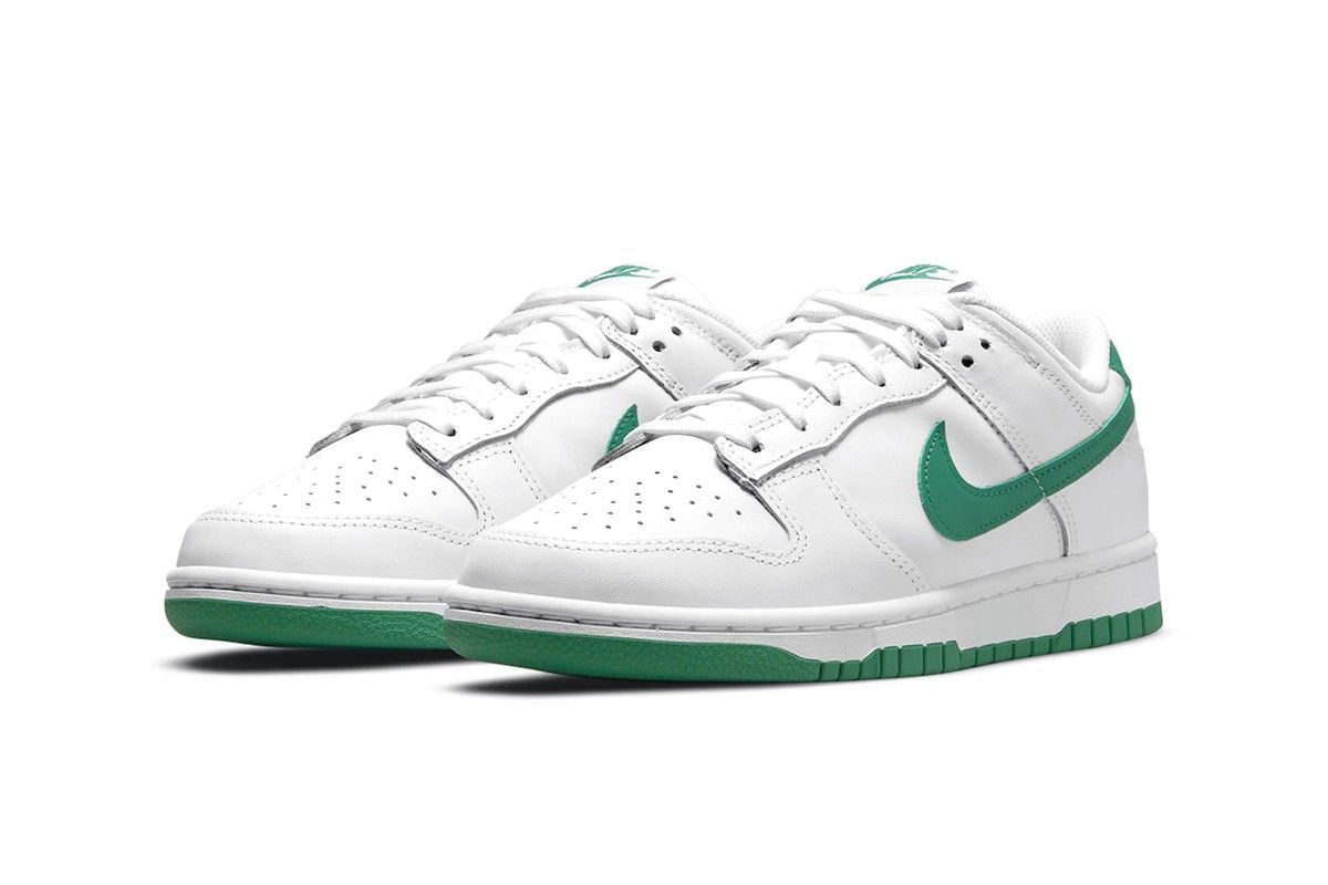 nike-tiet-lo-phien-ban-dunk-low-moi-co-mau-trang-va-green-rat-noi-bat