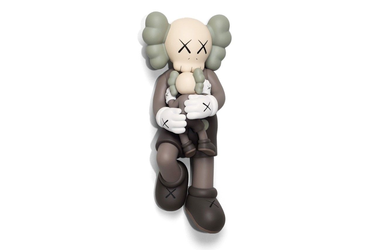 kaws-holiday-goi-ten-singapore-cho-diem-dung-chan-tiep-follow