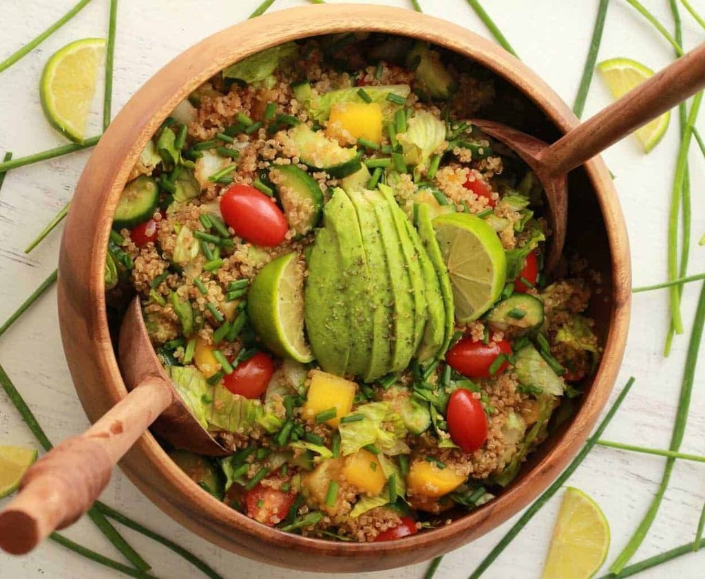 HOW TO MAKE QUINOA SALAD BOWL WITH ZINGY VINAIGRETTE