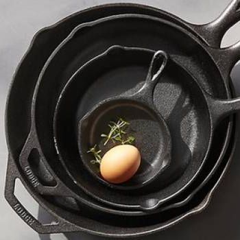 THE BENEFITS AND HOW TO SEASON CAST IRON SKILLET?