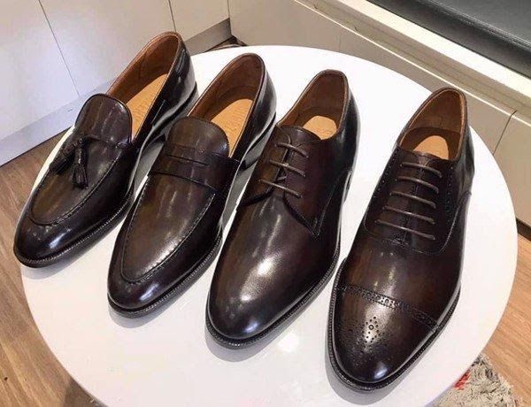 Chân to trước tiên bạn chỉ nên chọn giày gam màu tối