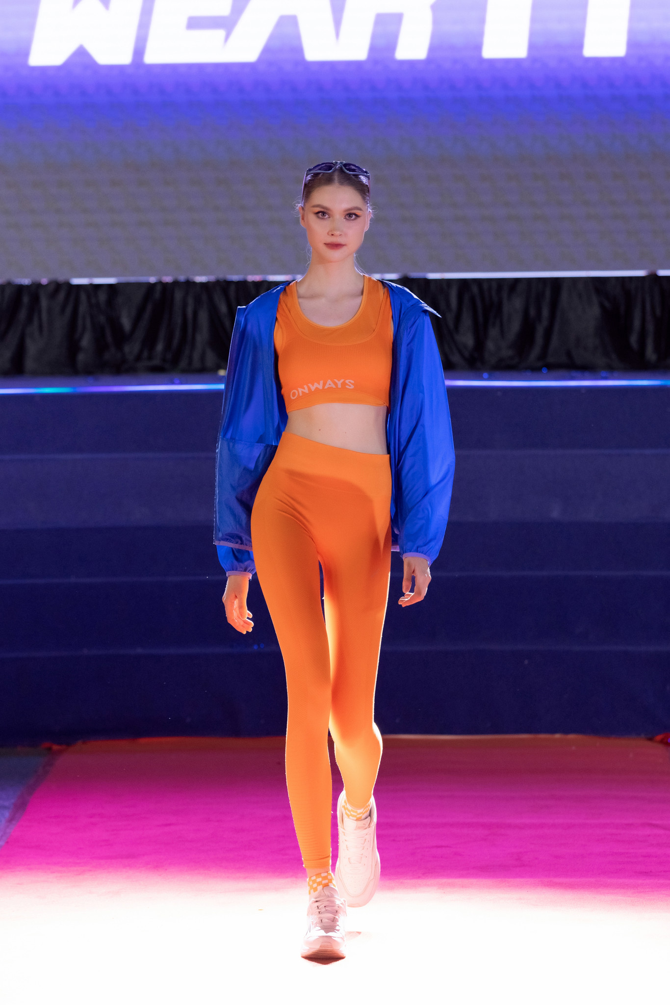 2023 XU HƯỚNG KNITWEAR LÊN NGÔI! CÙNG ONWAYS TÌM HIỂU TỪ A-Z CHẤT LIỆU NÀY NHÉ!