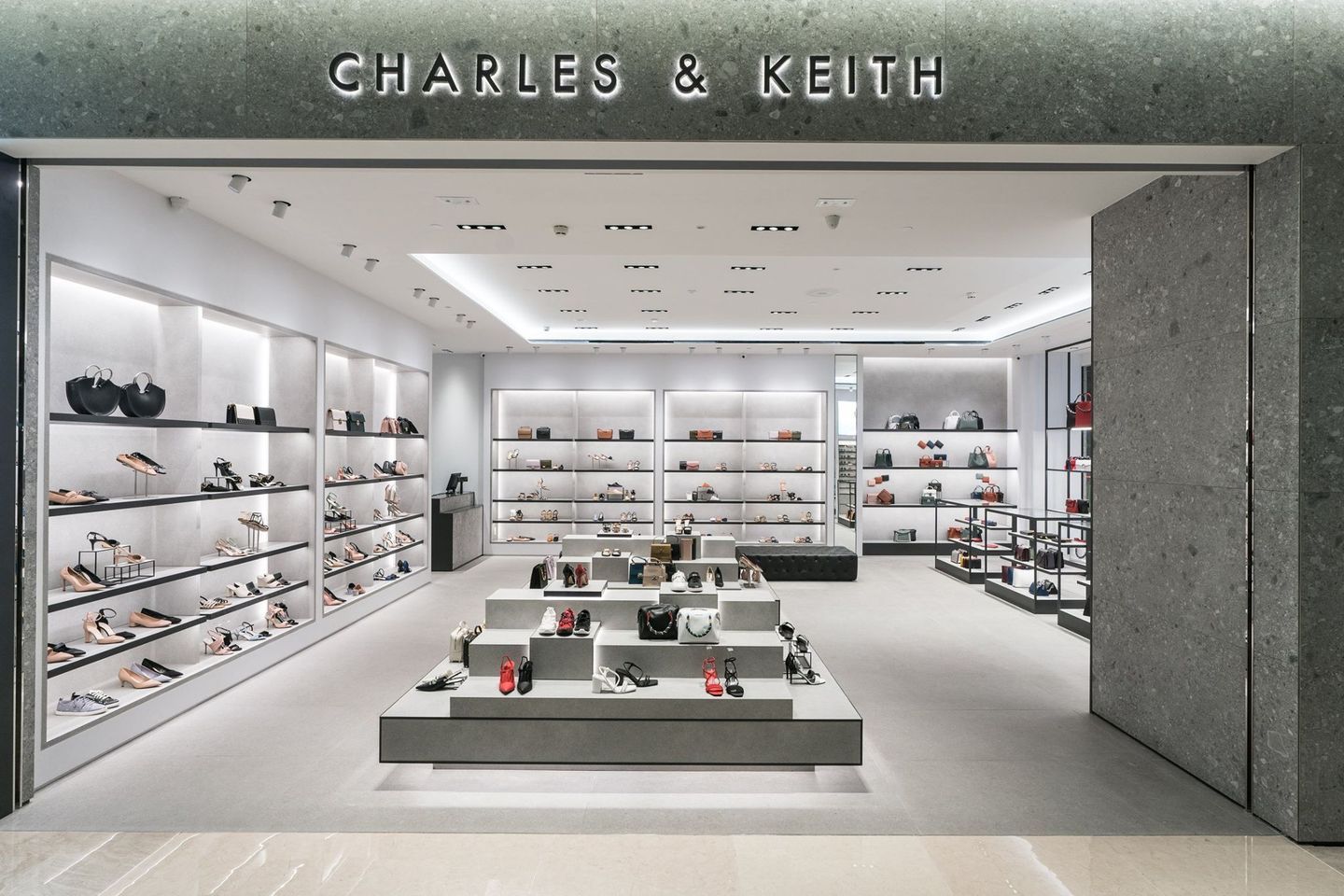 Charles & Keith Vincom Ba Trieu | Vincom Bà Triệu, 191 Bà Triệu, phường Lê Đại Hành, quận Hai Bà Trưng, Hà Nội