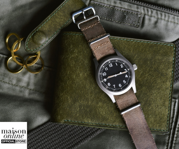 Đồng hồ và ví da là hai món phụ kiện thời trang phổ biến nhất được phái mạnh yêu thích