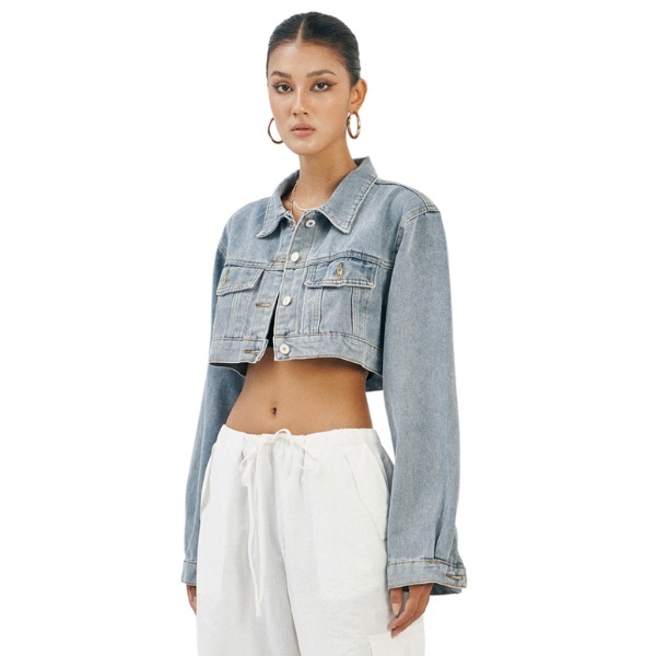 Áo Croptop Denim hiện đang là xu hướng trên thị trường
