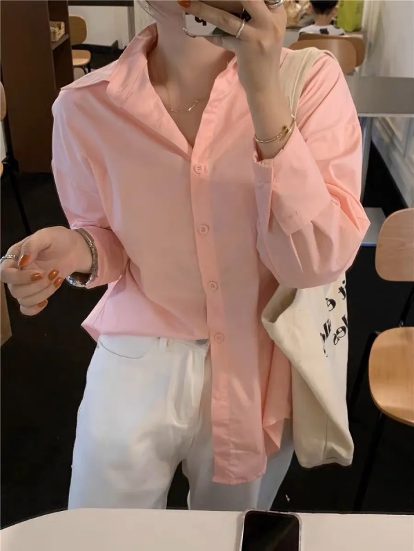 Áo sơ mi form rộng màu hồng Pastel dành cho những cô nàng bánh bèo