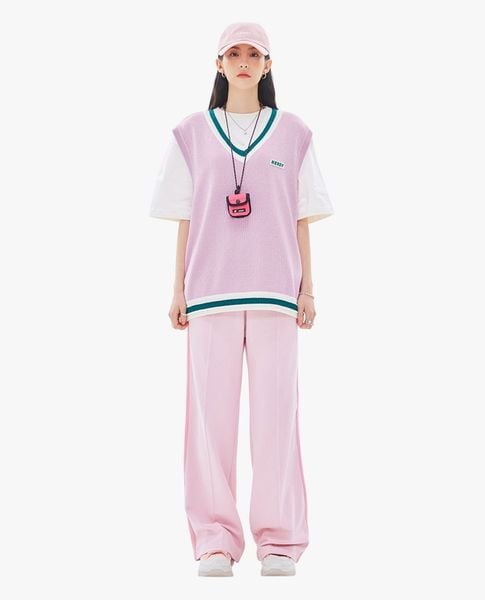 Áo gile nữ phối với quần ống rộng