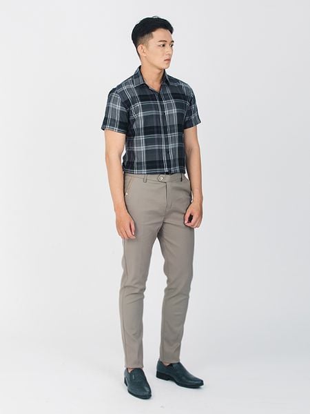 Cach-phoi-do-voi-ao-so-mi-nam-tay-ngan-4