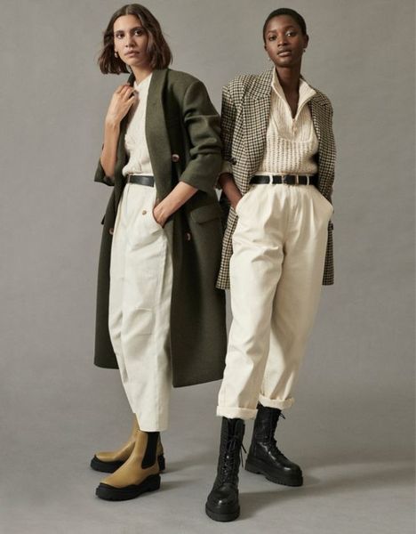 Phối kết hợp áo khoác dạ với boots cổ lửng sành điệu, thời trang