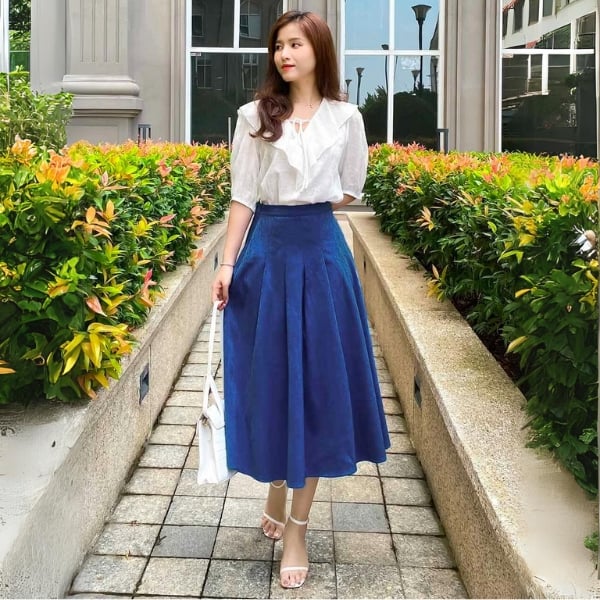 Chân váy midi phối áo sơ mi