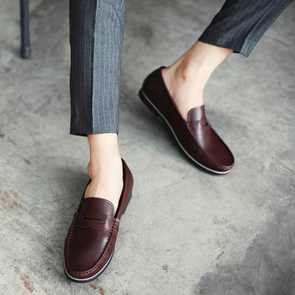 Đặc điểm của giày loafer nam