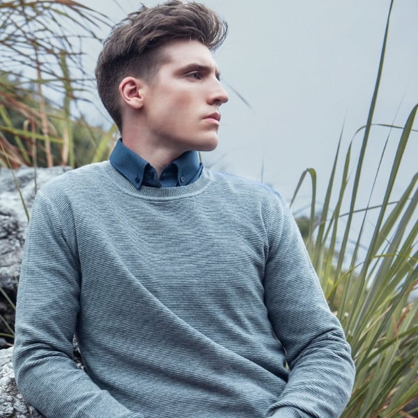 Mix đồ đi chơi Tết ấm áp với áo len