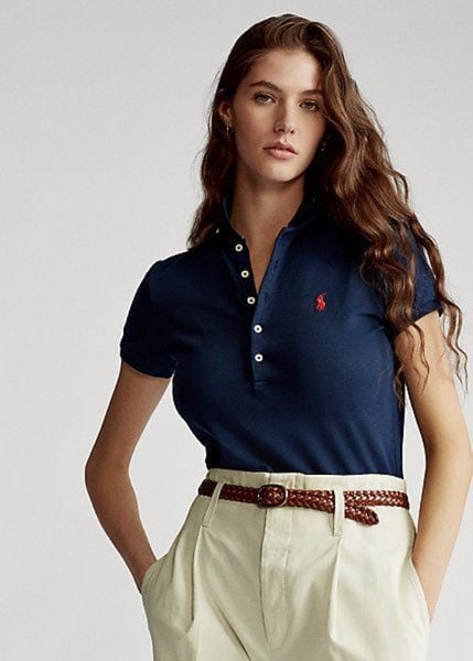 Mua áo polo nữ dệt kim đẹp, cuốn hút tại Maison Online giá tốt