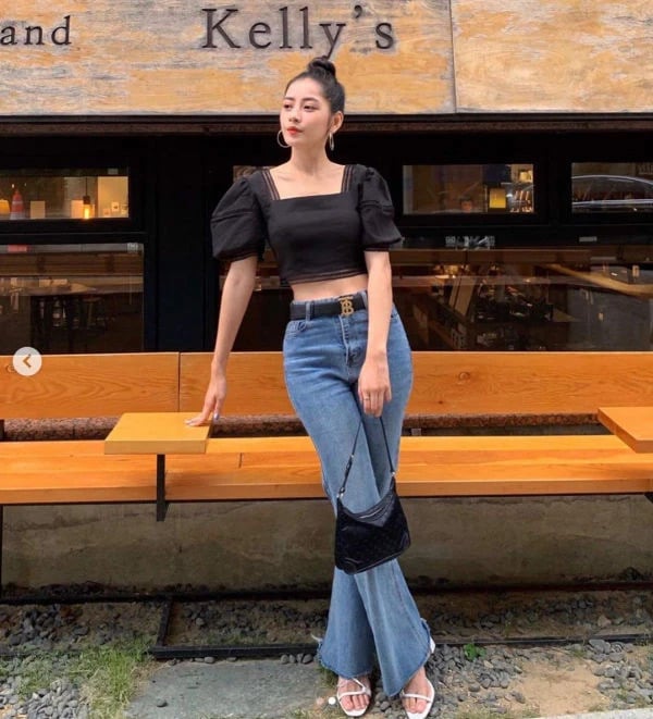 13 Cách phối áo croptop với quần ống rộng cực trendy, sành điệu