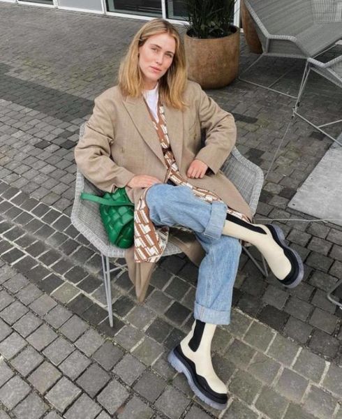 Mua quần jean nữ chuẩn auth mix cùng boots cổ lửng cá tính