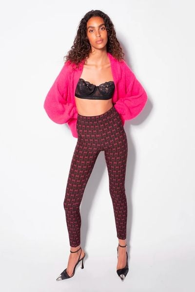 phoi-do-voi-quan-legging-nu-1