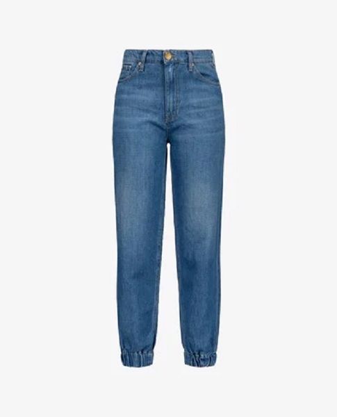 phu-nu-tuoi-45-mac-gi-dep-1