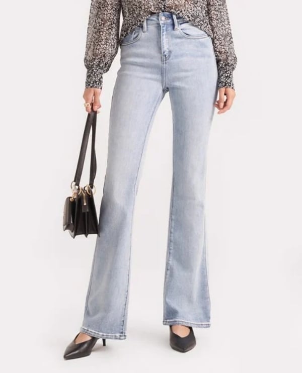 Quần ống loe nữ công sở cạp cao - FLARED TROUSERS | Quần tây mới nhất 2023  • Andora