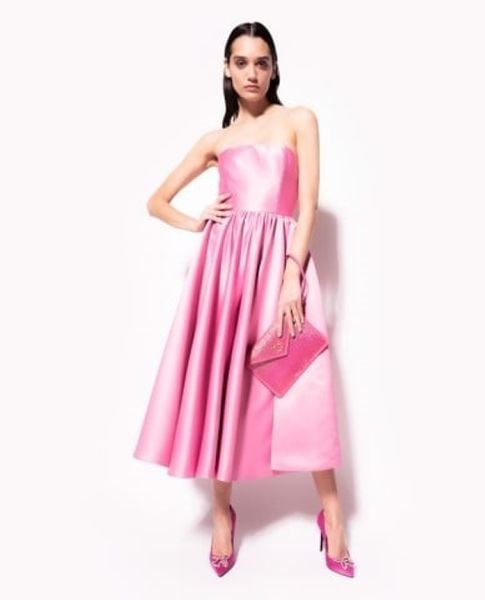 Chọn size đầm nữ chuẩn