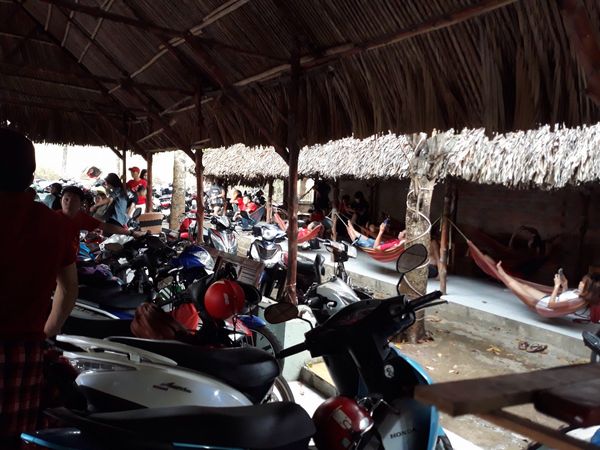 Sang quán cafe tại trung tâm Dĩ An Bình Dương 3 Sang quán cafe tại trung tâm Dĩ An Bình Dương
