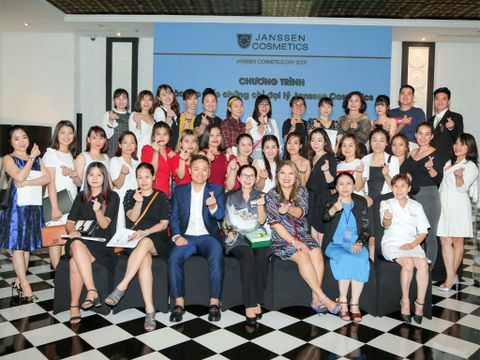 JANSSEN COSMETICS DAY 2019 - THÀNH CÔNG ĐẾN TỪ SỰ HỢP TÁC CHÂN THÀNH