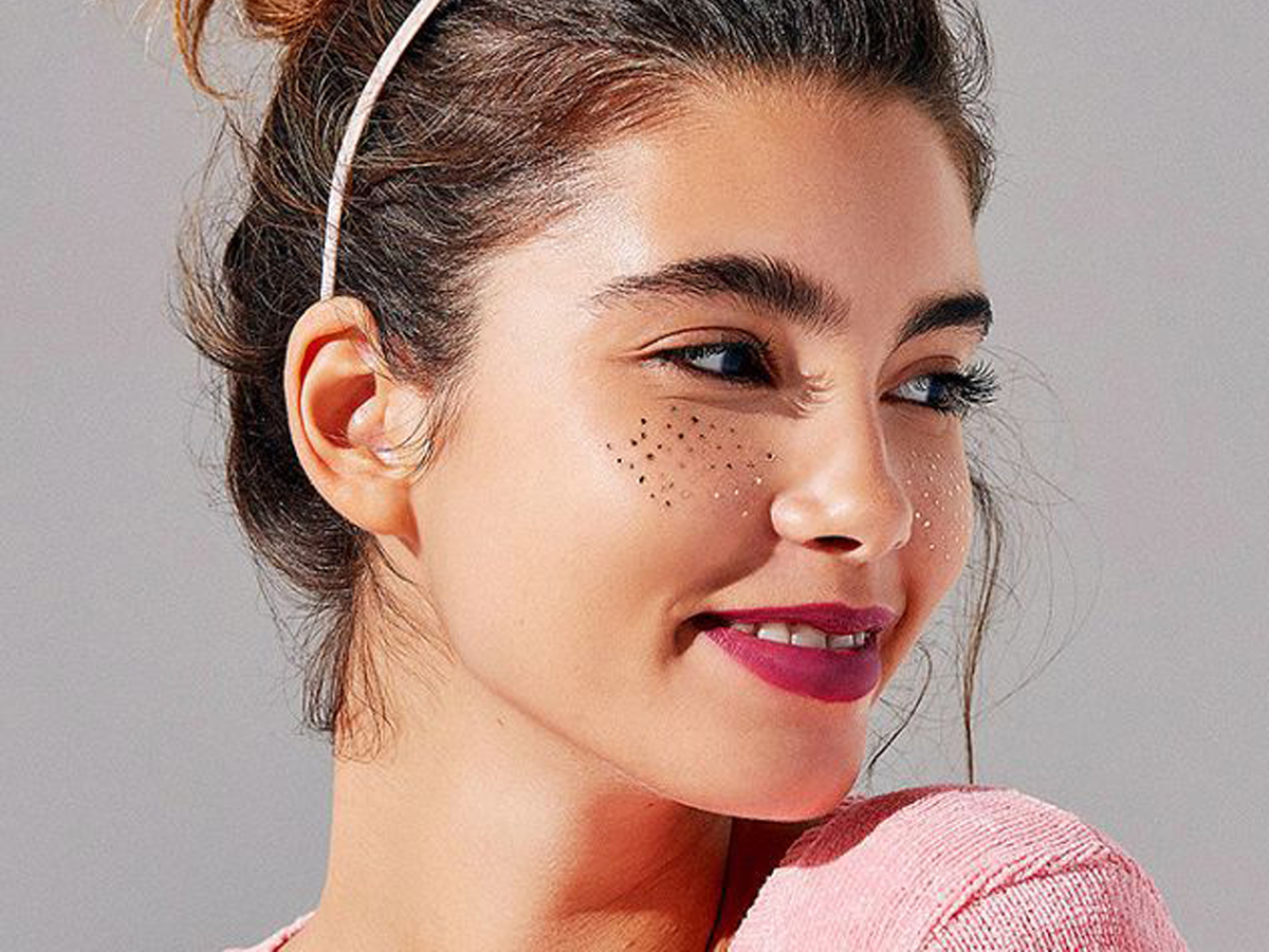 4 LƯU Ý KHI ĐIỀU TRỊ THÂM MỤN CHO CÁC CÔ GÁI XINH LUNG LINH ĐÓN TẾT