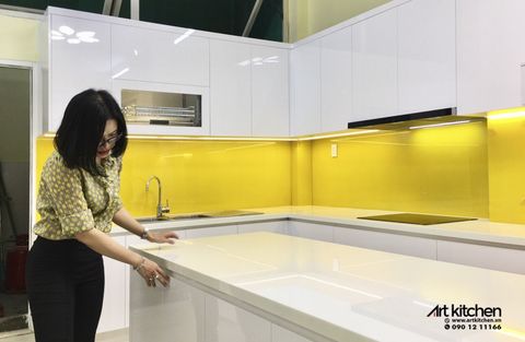 TỦ BẾP  ĐẸP ACRYLIC TPHCM