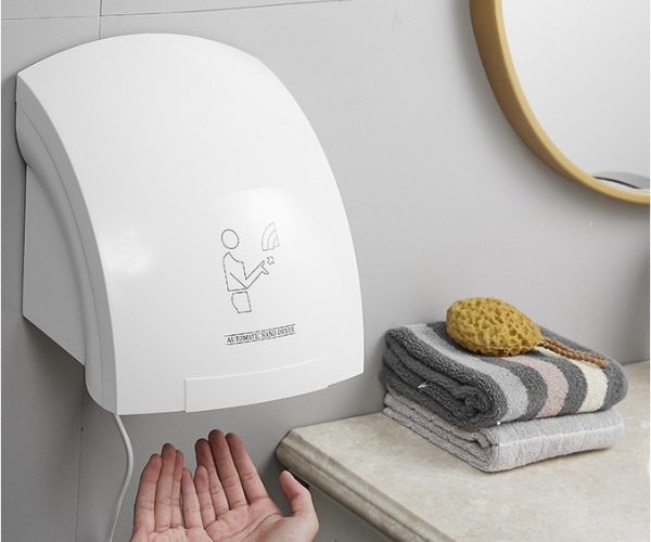 Ưu điểm của máy sấy khô tay nhà vệ sinh?