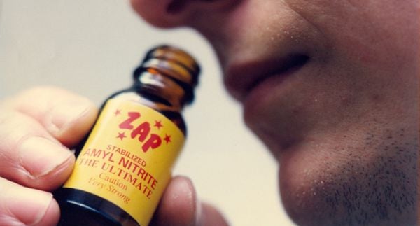 Hít popper có hại không