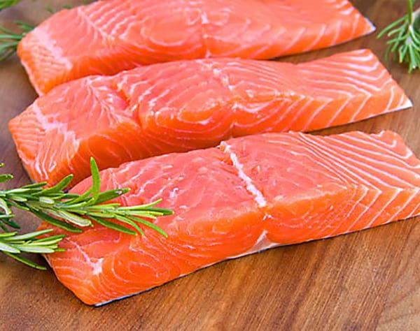 Thịt cá cung cấp nguồn dinh dưỡng dồi dào cho cơ thể