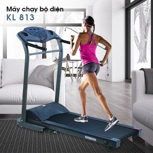 Sử dụng máy chạy bộ để tập luyện ngay tại nhà là một trong những lựa chọn thông minh