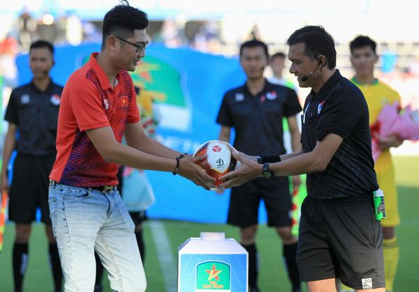 Giải bóng đá hạng nhất quốc gia 2023