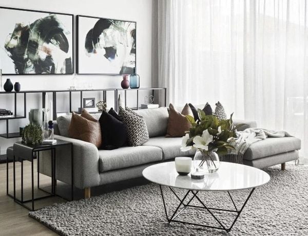 Ý tưởng trang trí với bàn sofa mặt đá mẫu 1