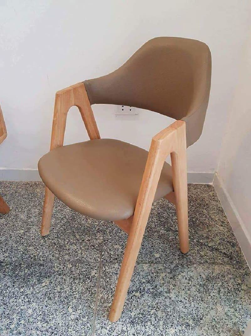 ghế gỗ vuông thấp