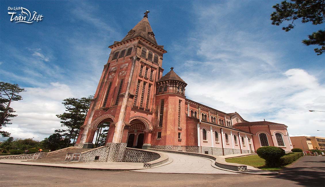 TOUR MIỀN TRUNG: HÀNH HƯƠNG ĐỨC MẸ LA VANG-MẸ MĂNG ĐEN_NHÀ THỜ CHÁNH TÒA ĐÀ LẠT