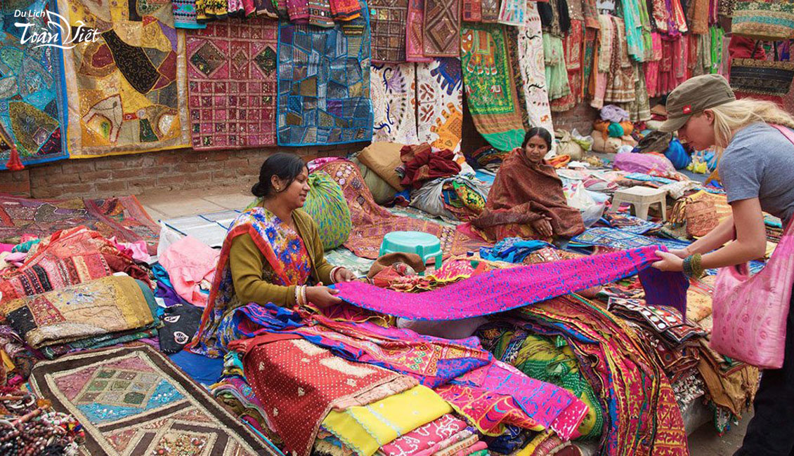 Tour Ấn Độ mua sắm tơ lụa