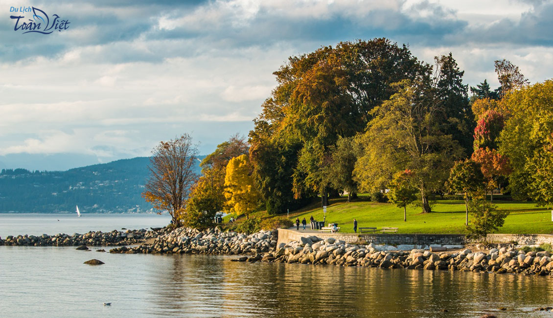 Tour du lịch Canada Stanley Park