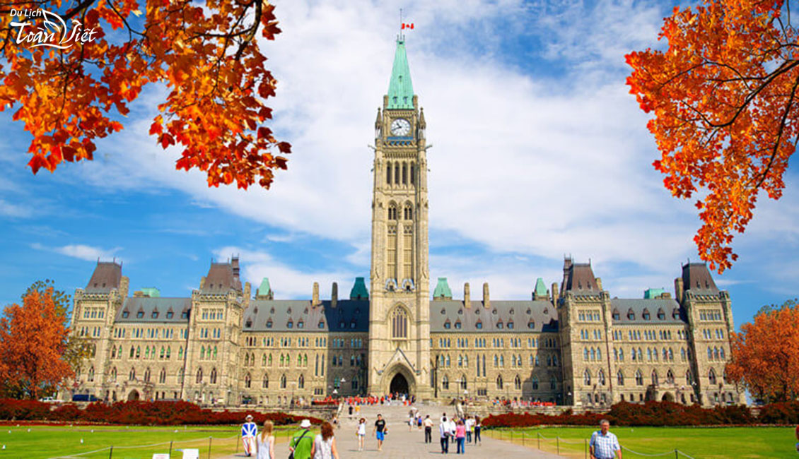 Tour du lịch Canada Tòa nhà quốc hội