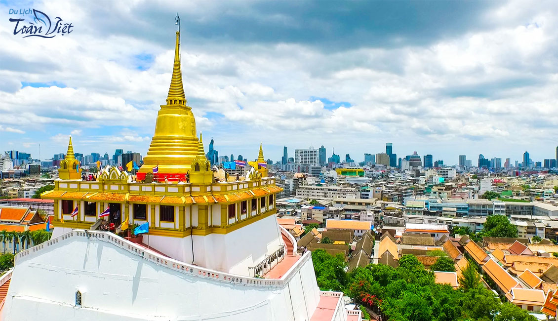 Tour du lịch Thái Lan chùa Wat saket