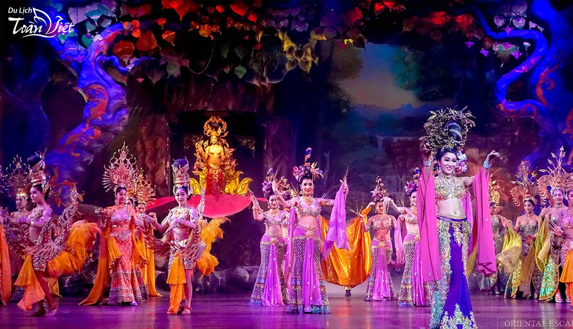 Tour du lịch Thái Lan Alcazar show