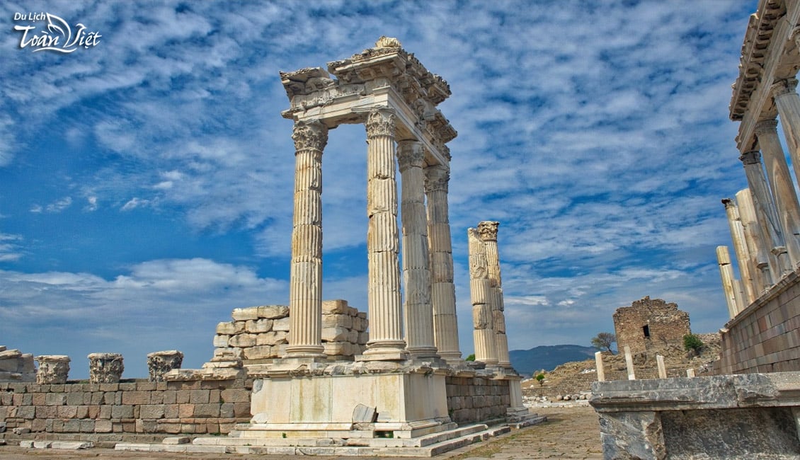 Tour du lịch Thổ Nhĩ Kỳ thành cổ La Mã Pergamon