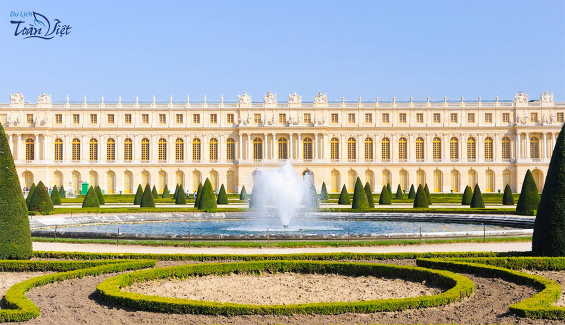Tour du lịch châu Âu cung điện Versailles