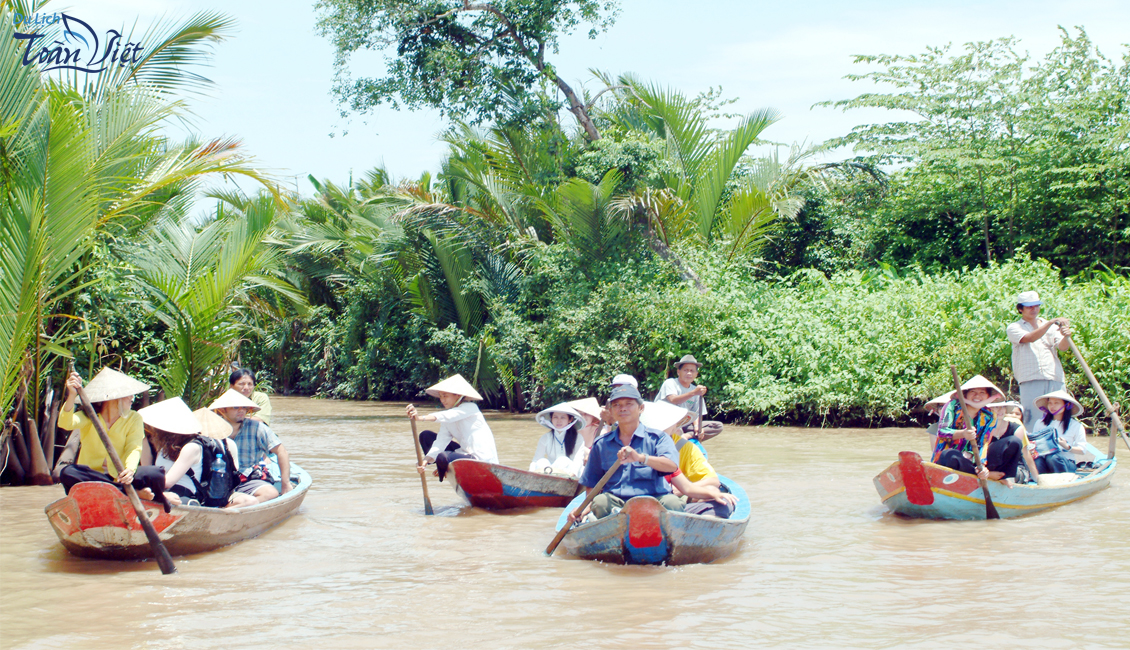 Tour Mỹ Tho Bạc Liêu - Đi thuyền qua các Cù Lao