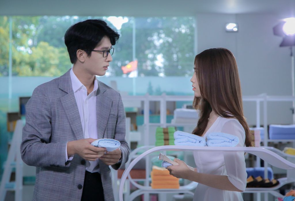 Mollis love connection